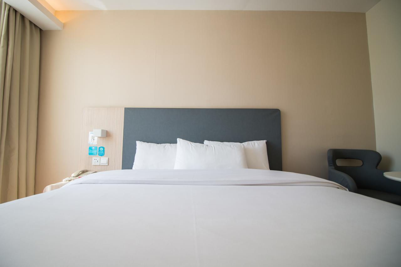 Hanting Hotel Shanghai International Tourist And Resorts Zone Nanhui Exterior photo